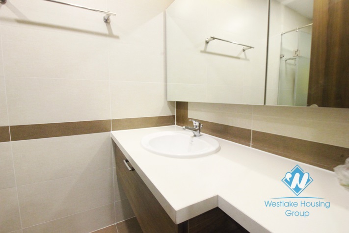 Bright and modern apartment for rent in Cau Giay, Ha noi