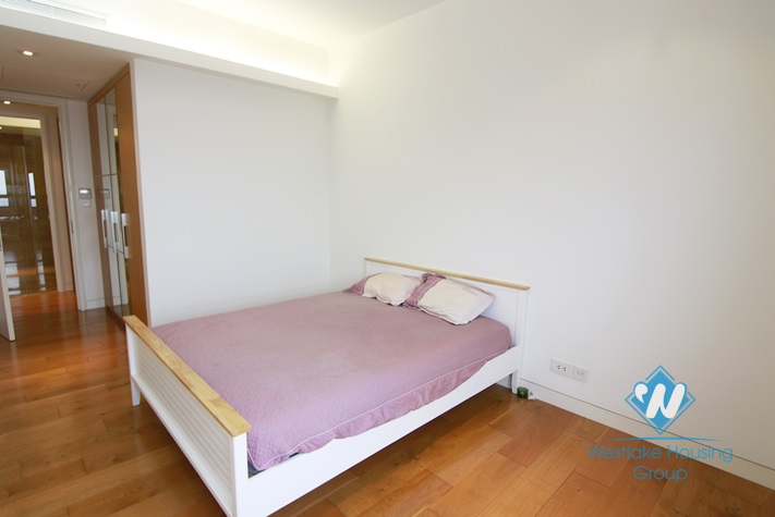 Modern 2 bedrooms apartment for rent in Indochina Plaza, Cau Giay district, Ha Noi