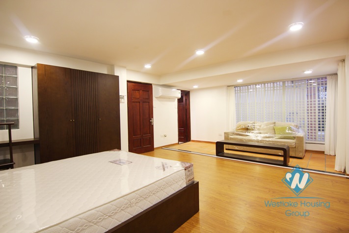 Modern ground floor apartment for rent in Nhat Chieu alley, Tay Ho, Hanoi
