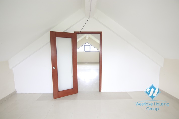 Big area to make an official for rent in Cau Giay district, Hanoi