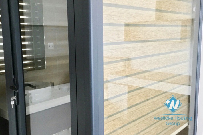 Three bedrooms apartmetn with 100sqm in Thanh Xuan, Hanoi