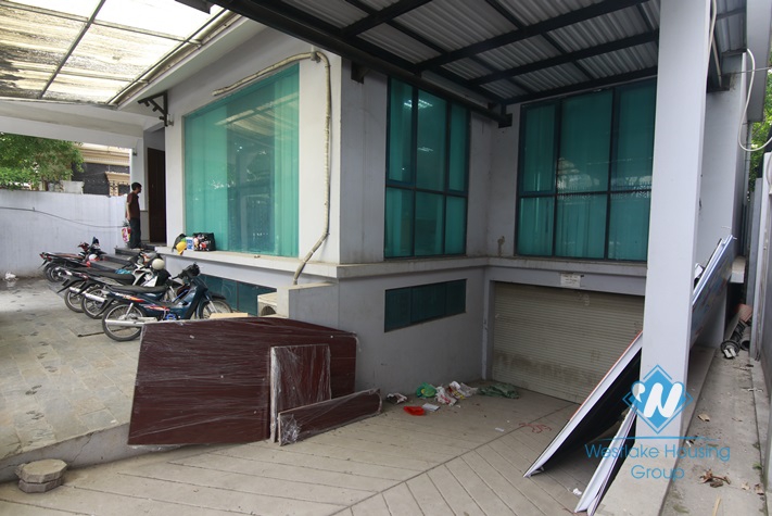 Big area to make an official for rent in Cau Giay district, Hanoi
