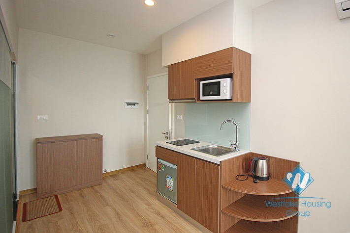 Modern lakeview serviced studio apartment for rent in Tay Ho