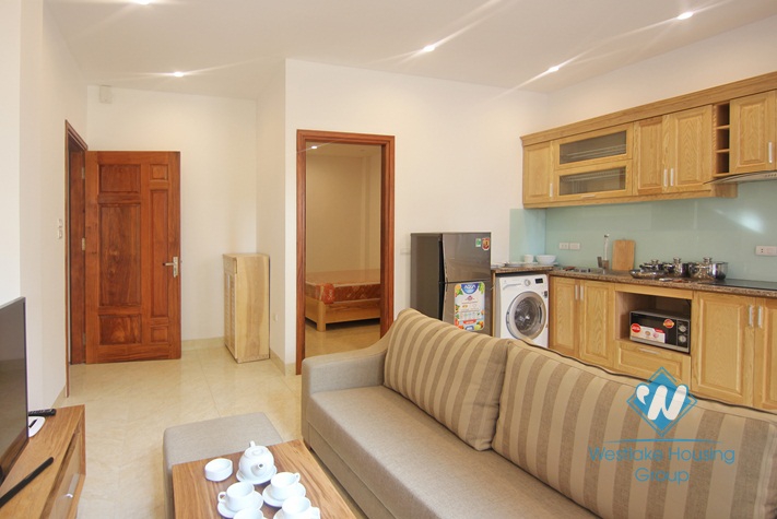 Lovely 01 bedroom apartment with small balcony for rent in To Ngoc Van street