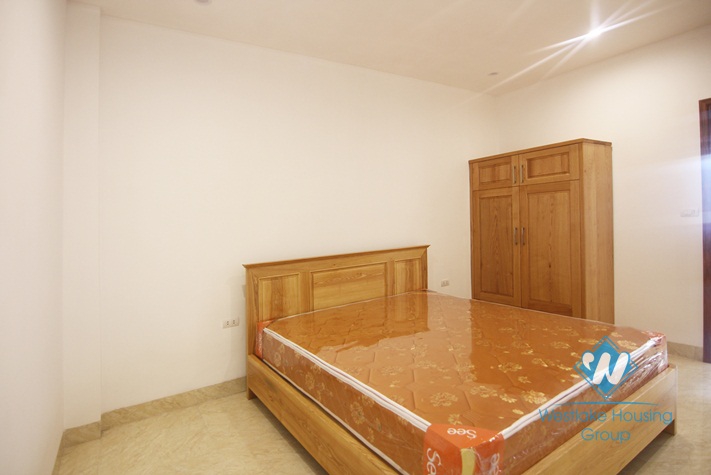 Lovely 01 bedroom apartment with small balcony for rent in To Ngoc Van street
