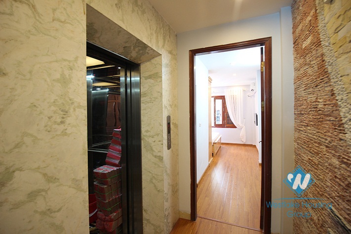 New apartment for rent in Tay Ho with stunning lakeview