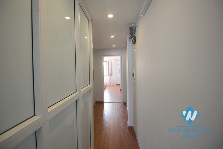 New apartment for rent in Tay Ho with stunning lakeview