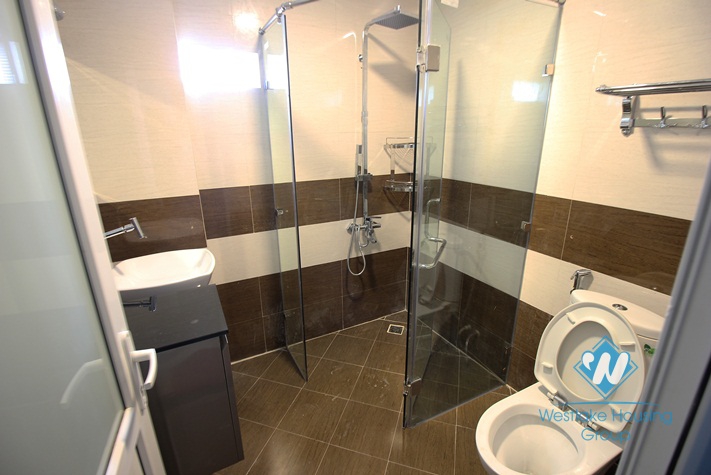 Lovely apartment for rent on westlake side with stunning lake view
