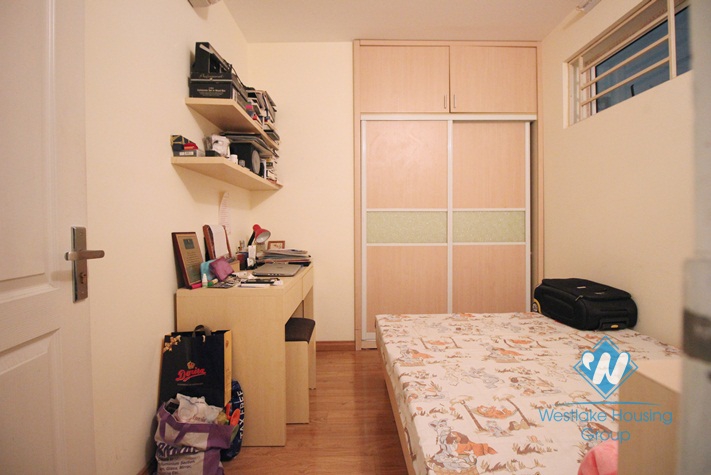 Apartment with suitable price for rent in Lac Long Quan, Tay Ho, Ha Noi
