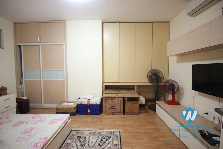 Apartment with suitable price for rent in Lac Long Quan, Tay Ho, Ha Noi