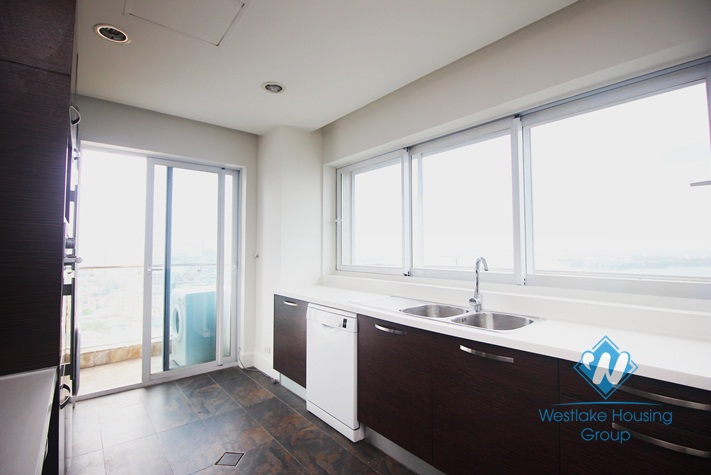 Golden Westlake apartment for rent with lake view from every window