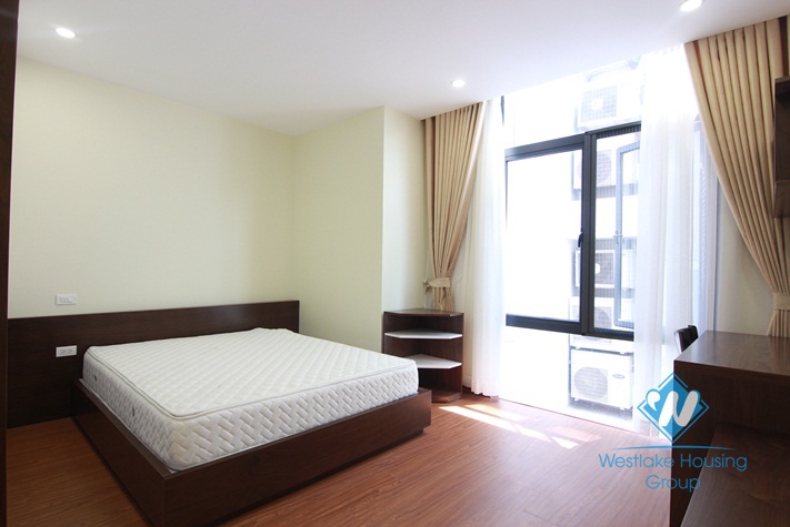 Modern, central location apartment for rent in Tay Ho
