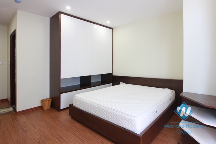 Modern, central location apartment for rent in Tay Ho