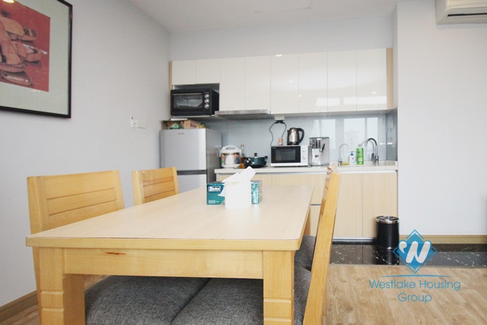 Spacious & full of light apartment for rent on Giang Vo, Ba Dinh