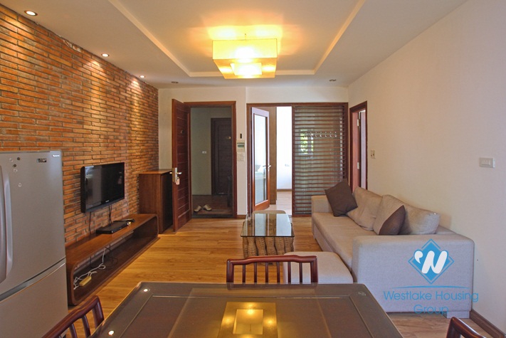 Quiet apartment for rent in Dang Thai Mai st, Tay Ho, Ha noi
