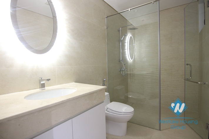 Gorgeous villa for rent on the lake side of Westlake, Tay Ho