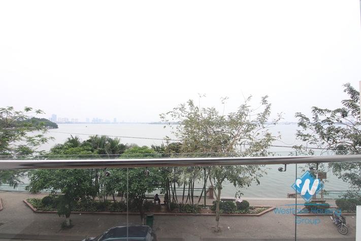 Gorgeous villa for rent on the lake side of Westlake, Tay Ho