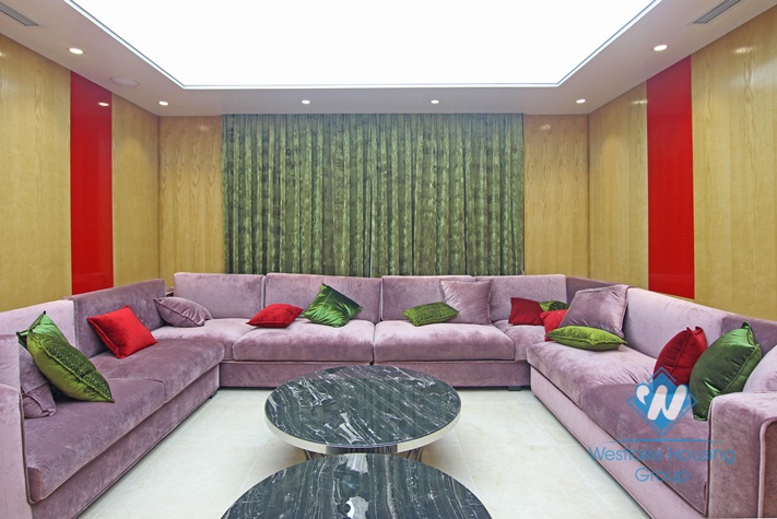 Gorgeous villa for rent on the lake side of Westlake, Tay Ho