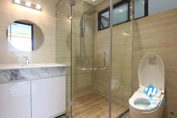 Gorgeous villa for rent on the lake side of Westlake, Tay Ho