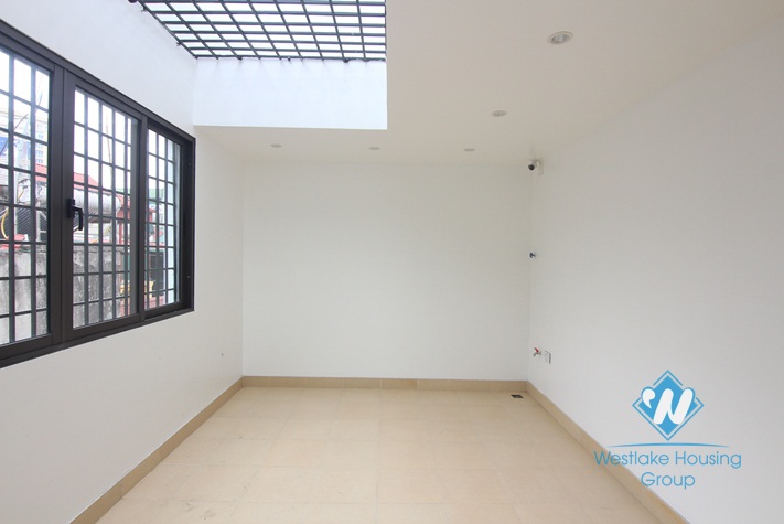 Gorgeous villa for rent on the lake side of Westlake, Tay Ho