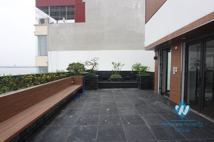 Gorgeous villa for rent on the lake side of Westlake, Tay Ho