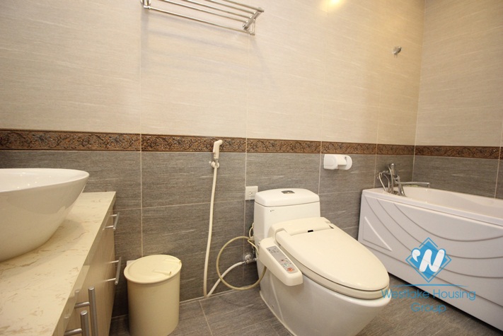 Beautiful furnished apartment for rent in Thang Long number one tower