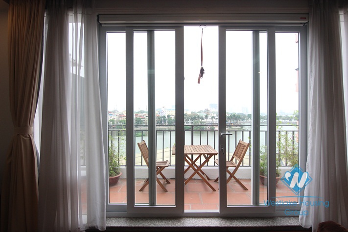 Super modern with stunning lake view apartment in Truc Bach, Ba Dinh