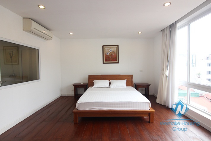 Super modern with stunning lake view apartment in Truc Bach, Ba Dinh