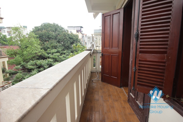 Newly renovated apartment for rent in Truc Bach island, Ba Dinh