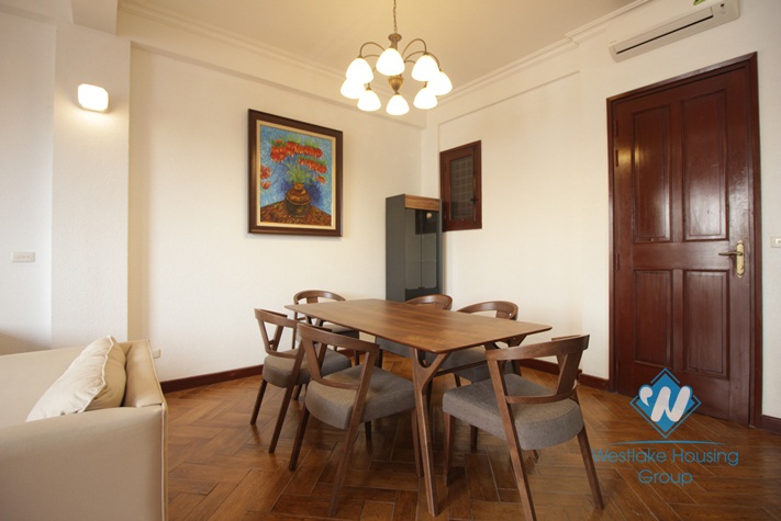 Newly renovated apartment for rent in Truc Bach island, Ba Dinh