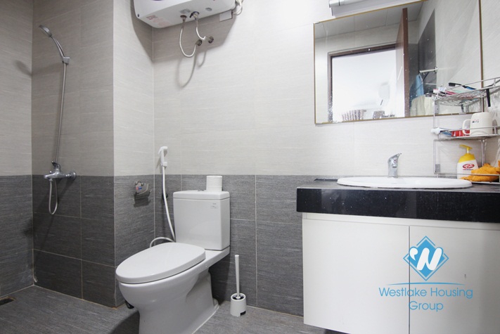Modern apartment for rent in Tay Ho with view of Nhat Tan bridge