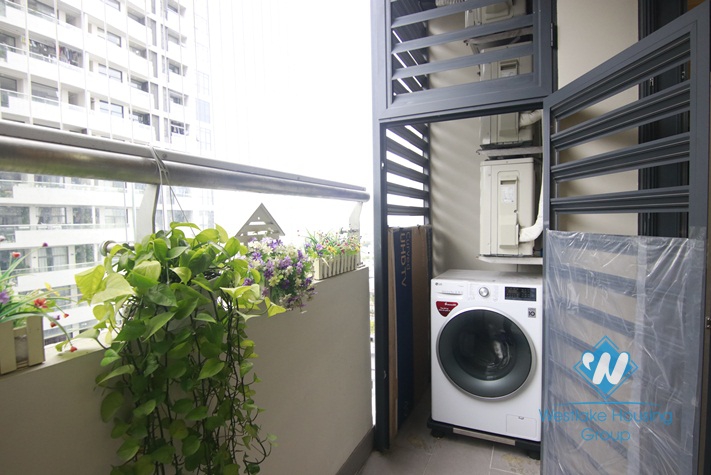 New and modern apartment for rent in Trang An complex, Cau Giay