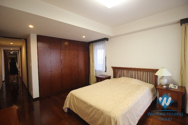 Spacious Japanese style serviced apartment for rent in Hoan Kiem, Hanoi