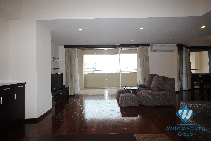 Spacious Japanese style serviced apartment for rent in Hoan Kiem, Hanoi