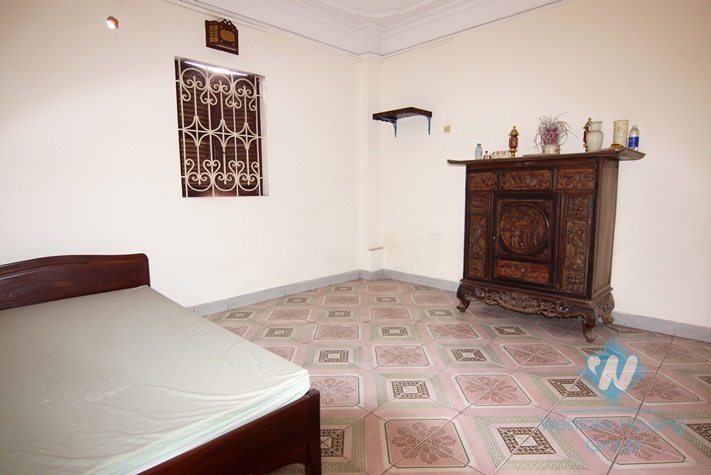 4 bedrooms house for rent in Ba Dinh district, Hanoi