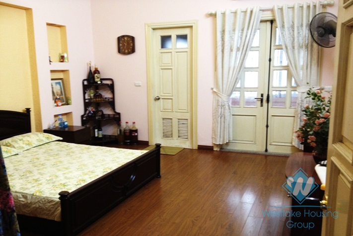 Three bedrooms house in Ba Dinh district, Ha Noi