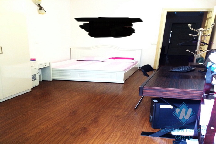 Three bedrooms house in Ba Dinh district, Ha Noi