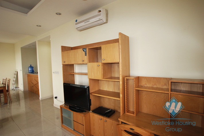 Modern 3 bedroom apartment for rent on Kim Ma street, Ba Dinh, Hanoi.