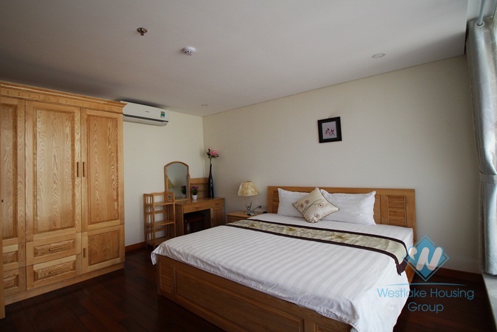 Charming and very bright apartment with 2 bedrooms for rent in Ba Dinh District.