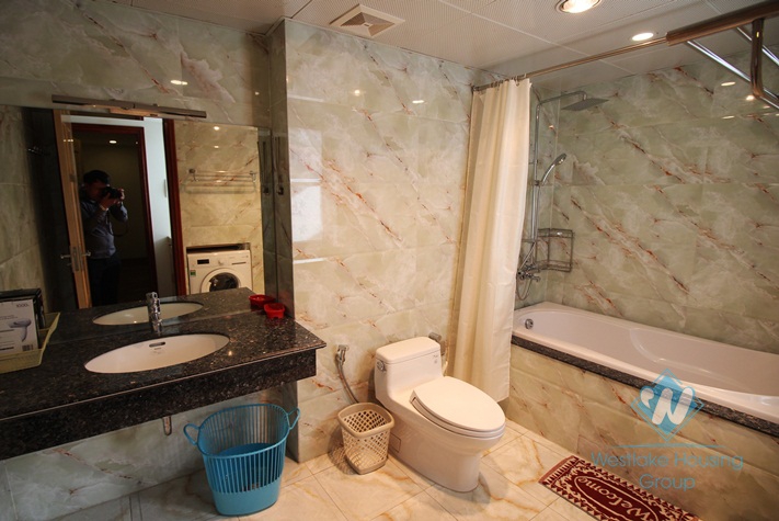 Charming and very bright apartment with 2 bedrooms for rent in Ba Dinh District.