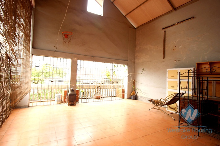 A good house for lease in Ba dinh, Ha noi