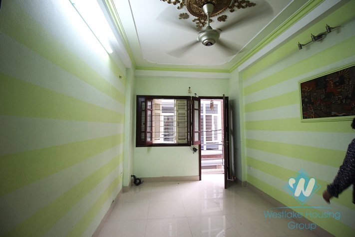 House for rent on Hoang Hoa Tham, Ba Dinh, Hanoi