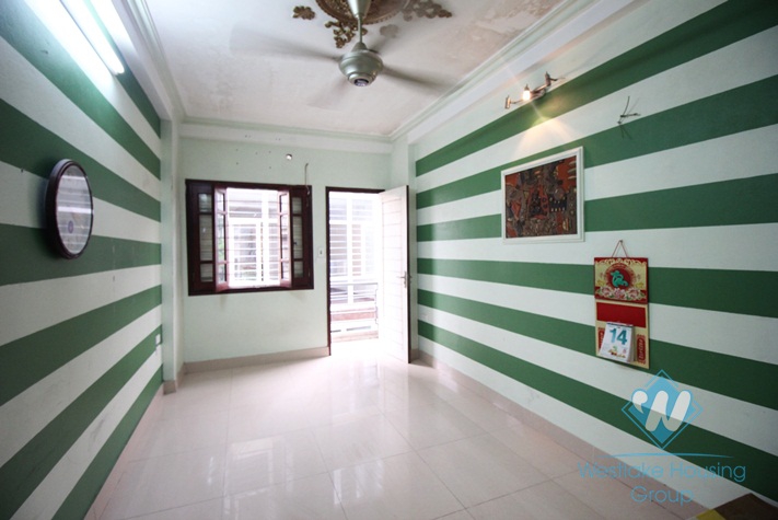 House for rent on Hoang Hoa Tham, Ba Dinh, Hanoi