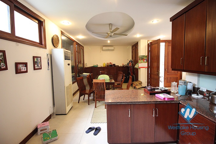 6 bedroom house for rent in Tay Ho, Ha Noi