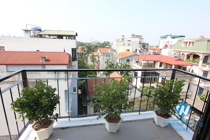 High floor studio for rent in Tay Ho area