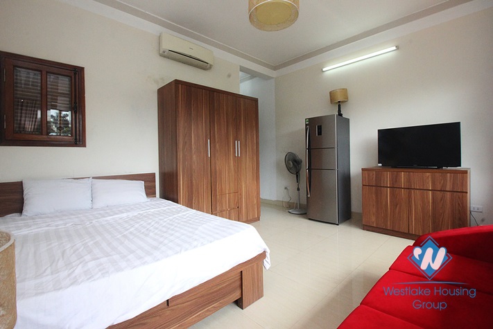 Affordable studio for rent in Au Co str, Tay Ho dist.