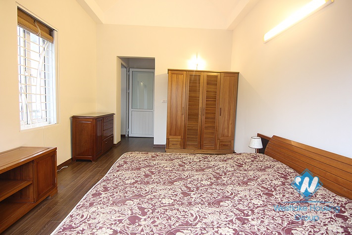 Three bedrooms house for rent on Au Co street, Tay Ho district, Ha Noi