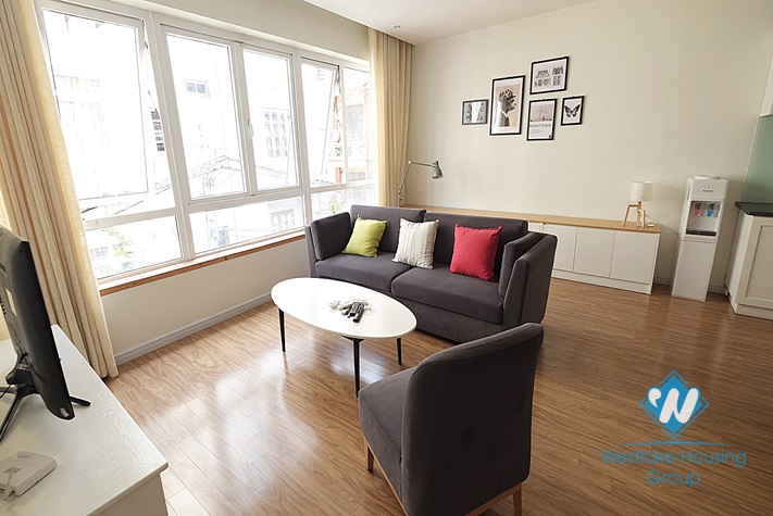 Lovely apartment  for rent in Tay Ho, Southwestern side of Westlake