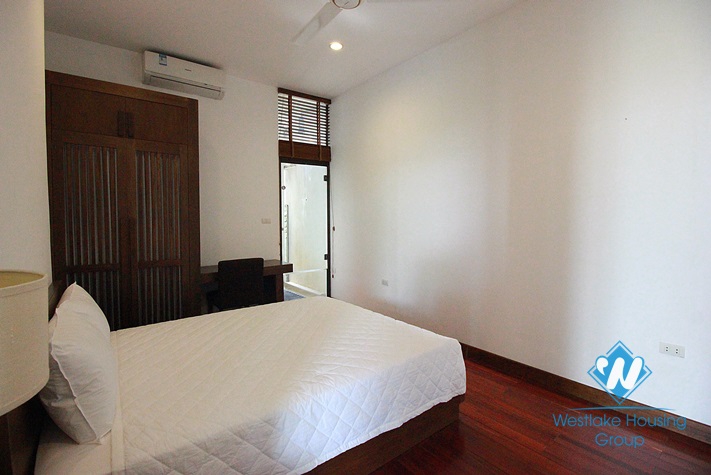 Modern, lakeside apartment for rent in Quang Khanh, Tay Ho, Hanoi