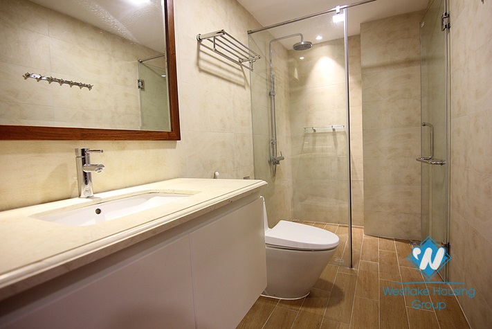 Luxury apartment with 02 bedrooms for rent in Tay Ho area